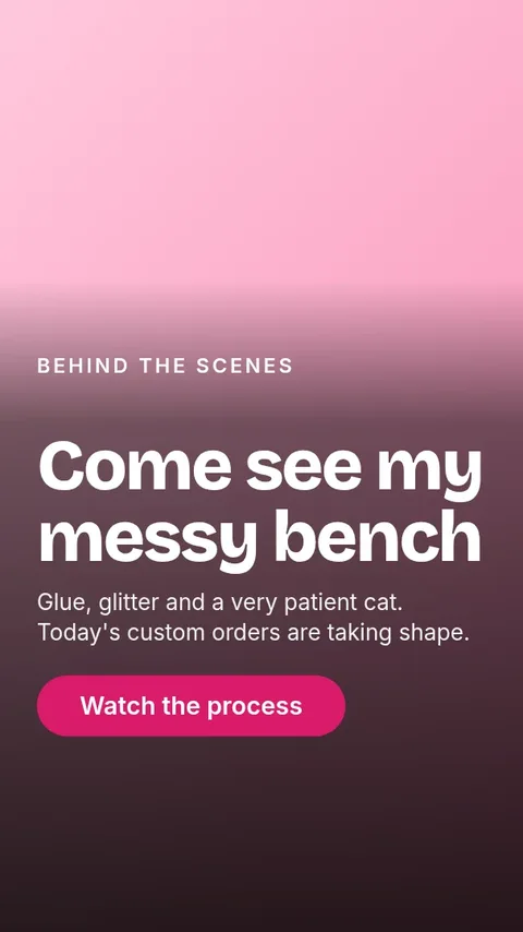 Studio Bench Peek Story – Instagram story template